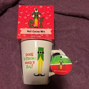 Holiday Christmas Buddy Elf “Does Someone Need A Hug” Mug Hot Cocoa Pkg NIB
